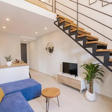 Stylish & Elegant Loft In The Center Lejlighed *