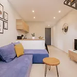 Stylish & Elegant Loft In The Center Città di Zante
