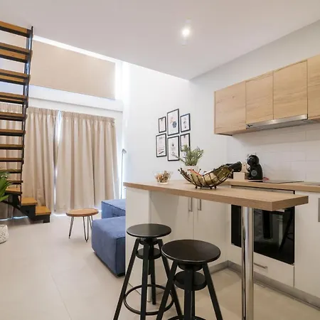 Stylish & Elegant Loft In The Center مدينة زاكينثوس