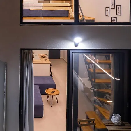 شقة Stylish & Elegant Loft In The Center مدينة زاكينثوس
